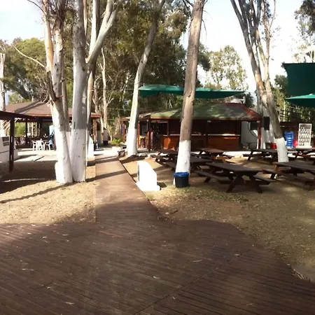 营地 Camping Site Chrisochous *